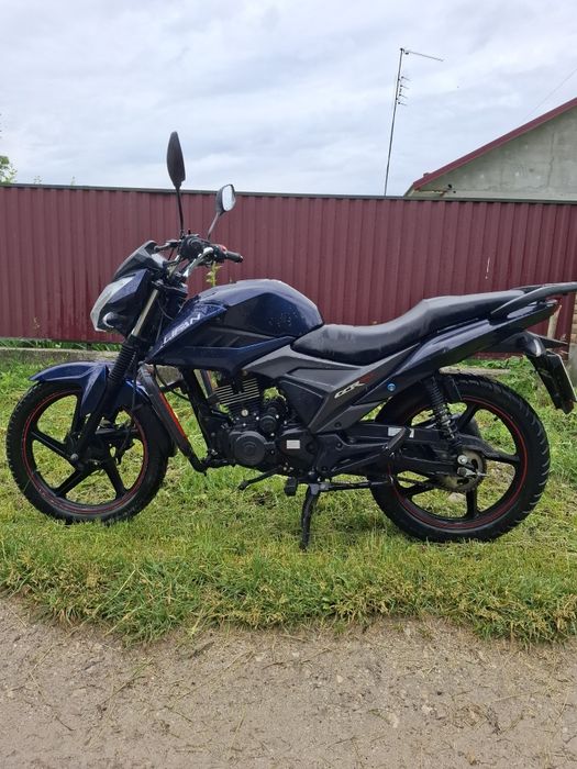 Продам мотоцикл Lifan 150