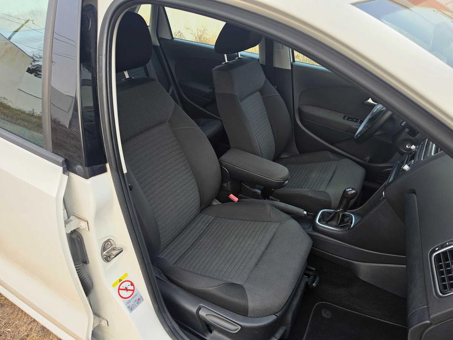 Volkswagen Polo 1.6TDI de 2012 em ótimo estado (sempre assistido na marca)