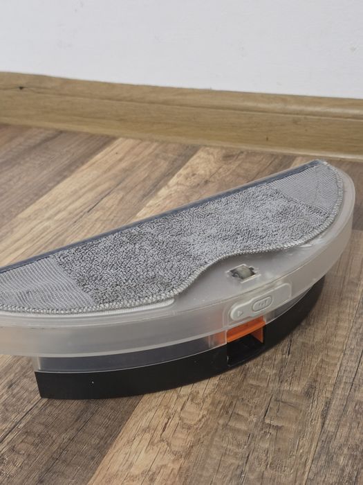 Продам Робот-пилосос ксіомі Xiaomi Robot Vacuum E5 (Black)