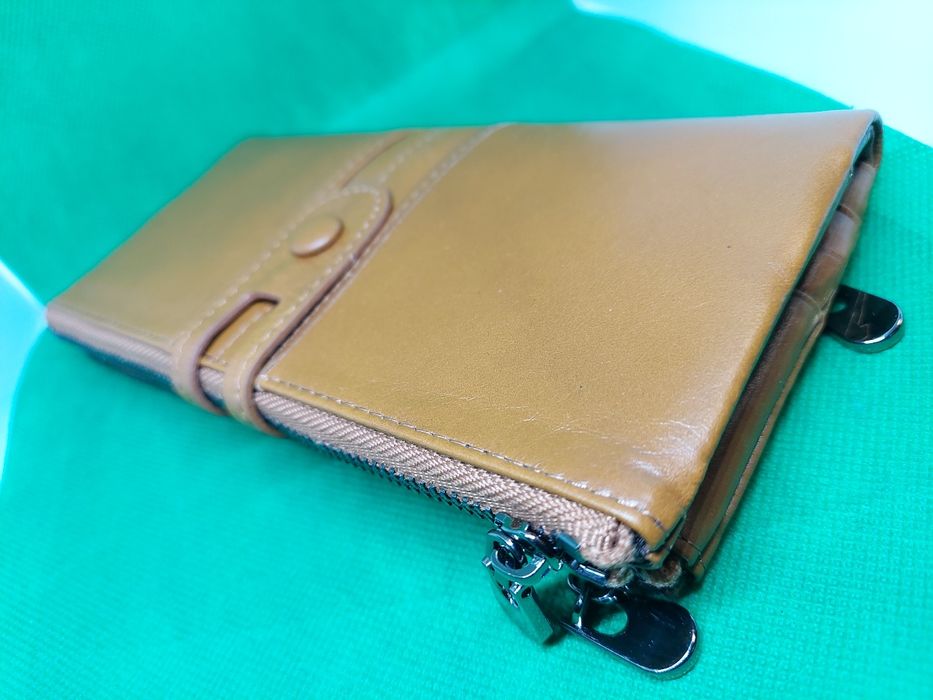 Damski skórzany podłużny portfel Roulens