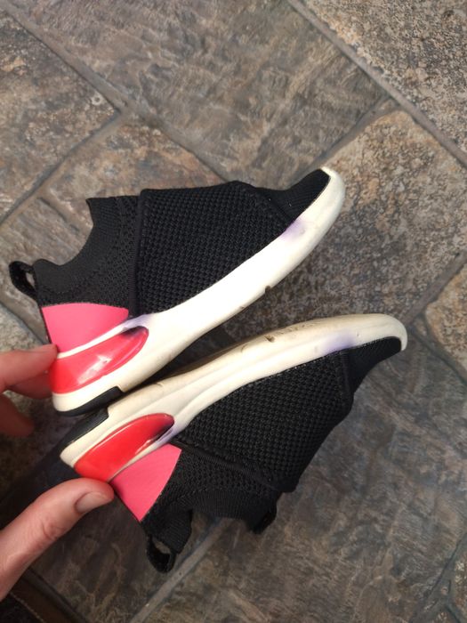 Кросівки Zara 22