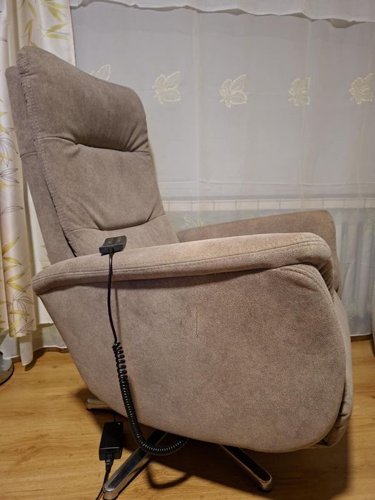 Fotel wielofunkcyjny Hukla