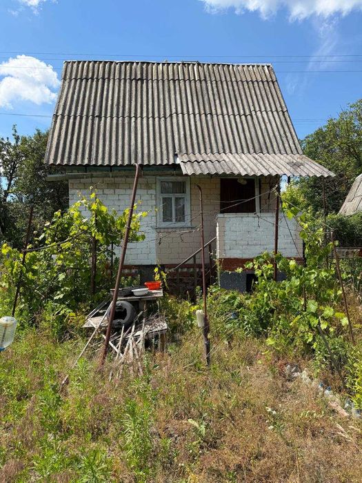 Дача в СТ Янтар, до р. Десна 7 хв., пішки