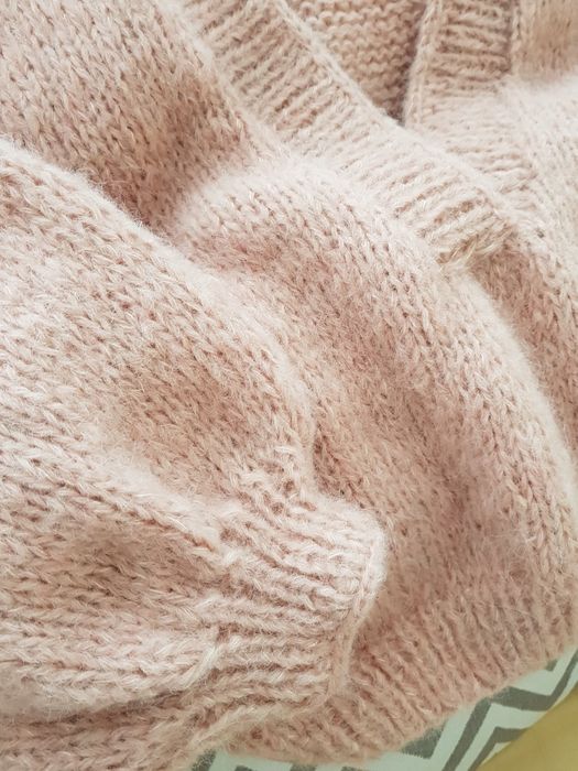 Sweter damski ręcznie robiony roz.S M