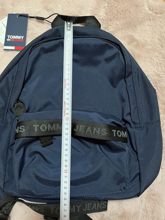 Tommy Hilfiger plecak granatowy essential dome duży Logo logowany