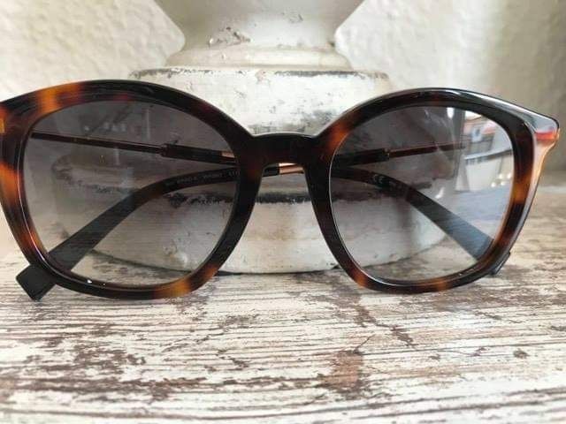 Okulary przeciwsłoneczne MaxMara Klasyk