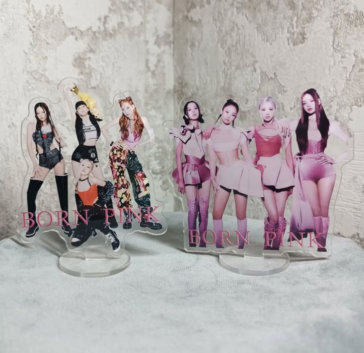 Стенд з Blackpink