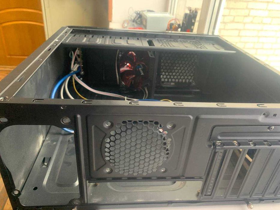 Системний блок, Відеокарта Asus RadeonHD 6670