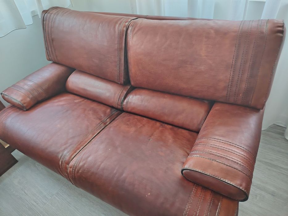 Sofá Cabedal usado