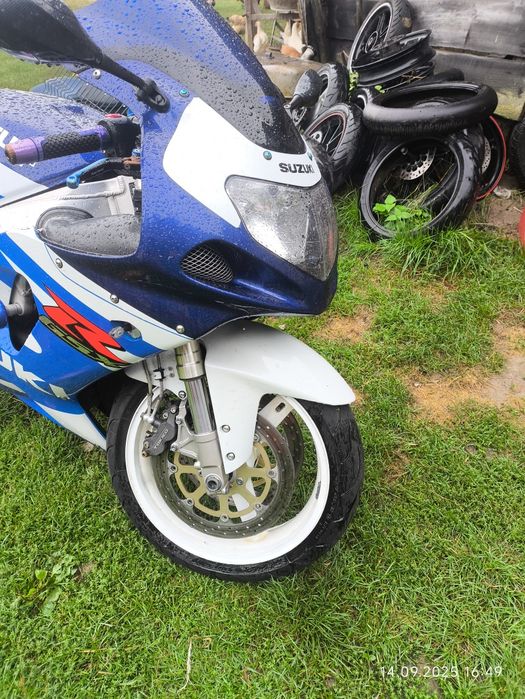 Suzuki GSX-R 750 k1 K2 lagi półki koło tarcze kierownicę zaciski pompa