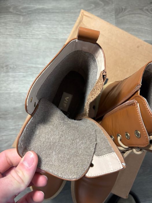 Жіночі демісезонні ботинки, ботильйони