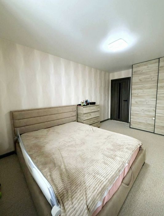 81м2 Продаж гарної 3 кім квартири Автономка