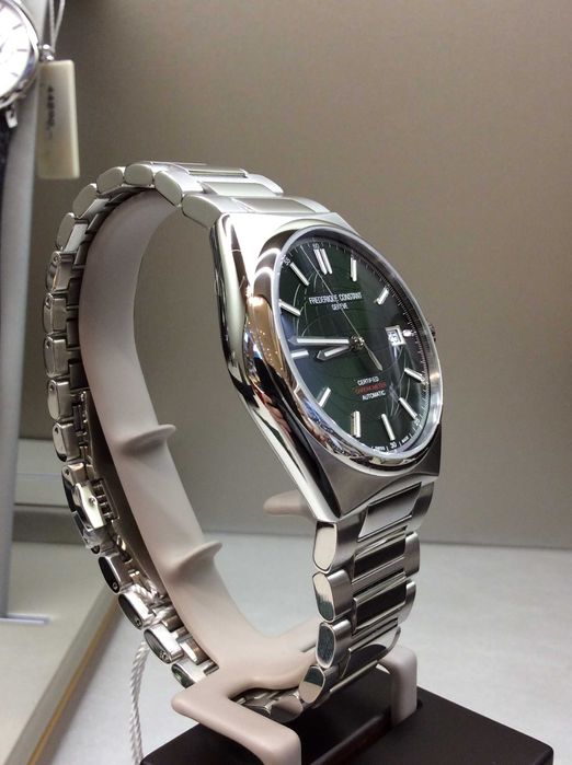 Frederique Constant FC-303G3NH6B Highlife Automatic COSC Chronometer