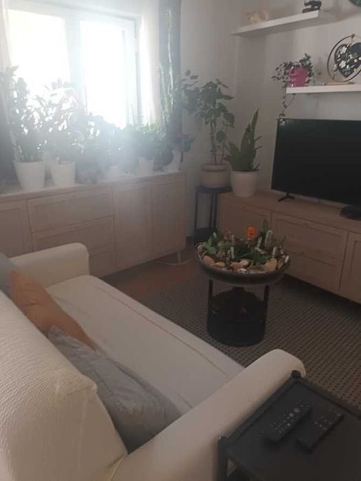 Vende-se moradia T1+1 Campo de Ourique