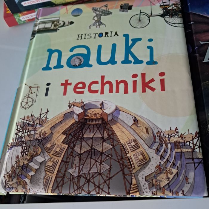 Zestaw książek "Piętrowy domek na drzewie" Griffiths Denton