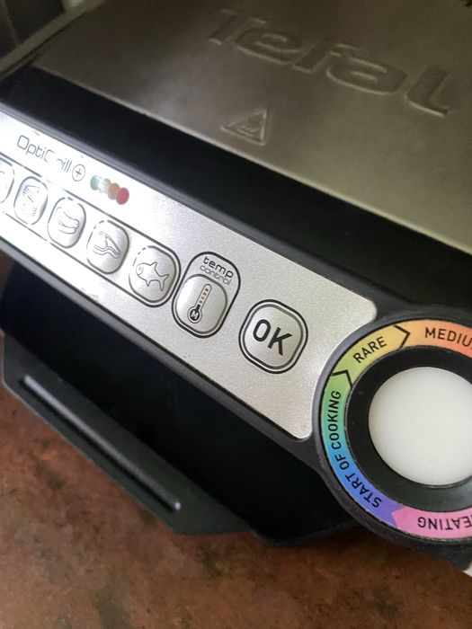 Продам гриль Tefal OptiGrill+ GC710D