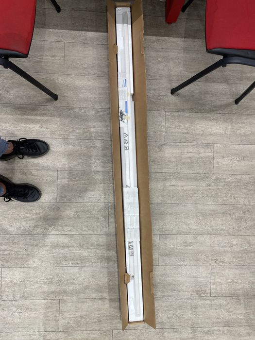 Продам рамка для ТВ SAMSUNG FRAME 75 White (VG-SCFT75WT/RU)