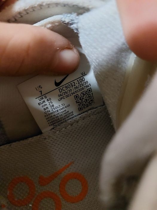 Nike air max 2090 кросівки оригінальні 40р.