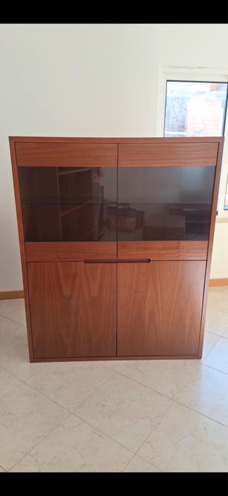 Conjunto de 3 móveis de sala — vitrine, móvel TV e estante
