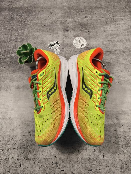 Кроссовки Saucony Asics Hoka Ride 13