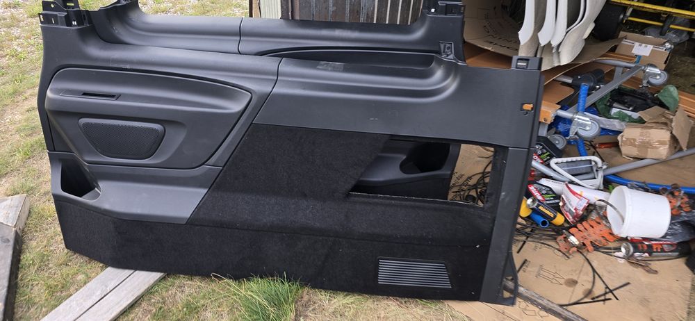 Podsufitka boczki słupki wnętrze mercedes vito w447 448