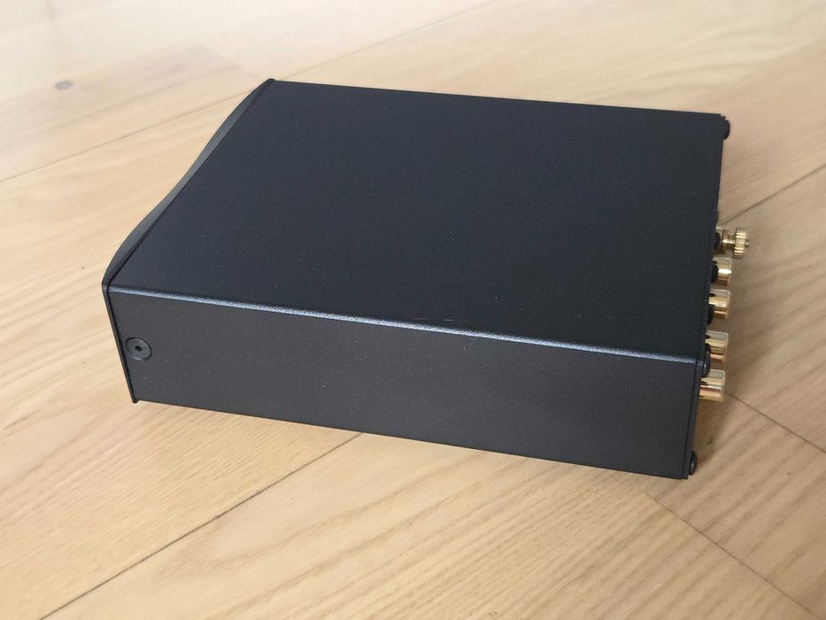 MOON 110LP v2 / Simaudio – przedwzmacniacz gramofonowy MM/MC