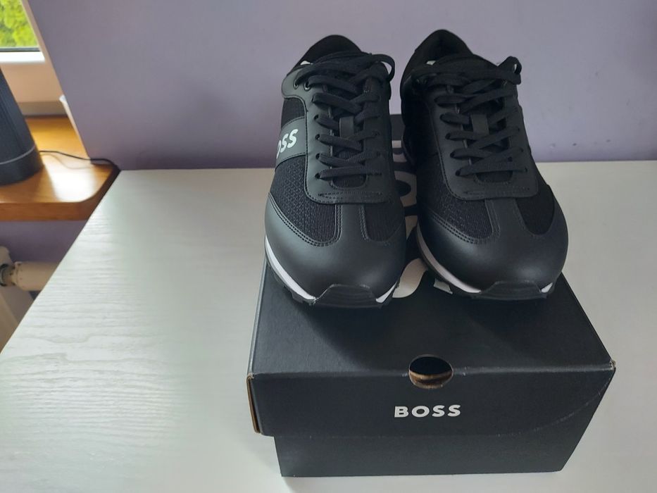 Hugo Boss buty męski r 41