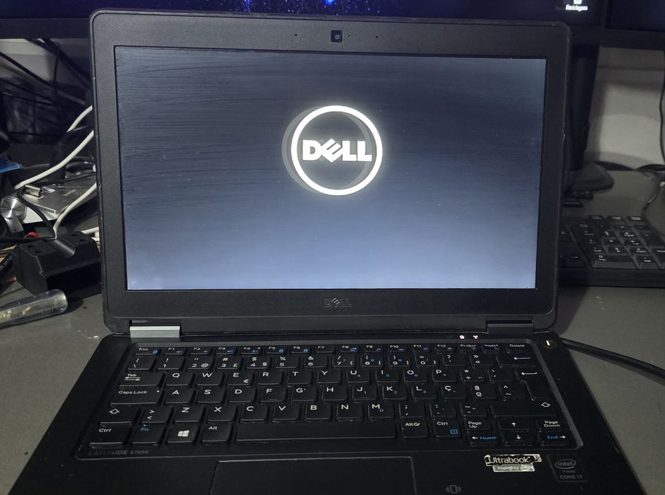 Dell Latitude 7250