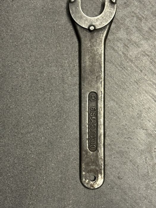 Mercedes Bez stary klucz do regulacji zaworow