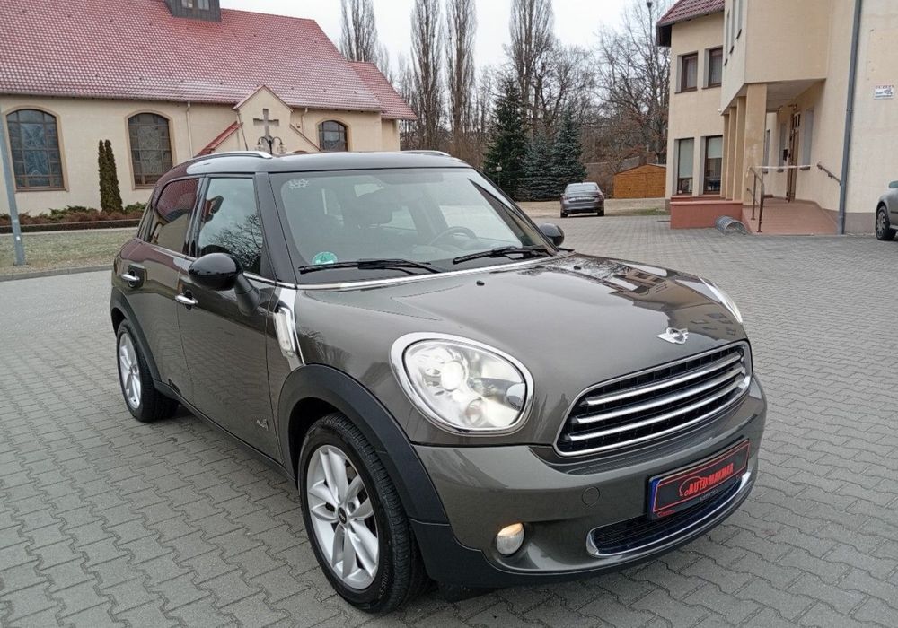 MINI Countryman Zarejestrowany - bezwypadkowy - 1,6 - 112 KM - napęd 4 x 4