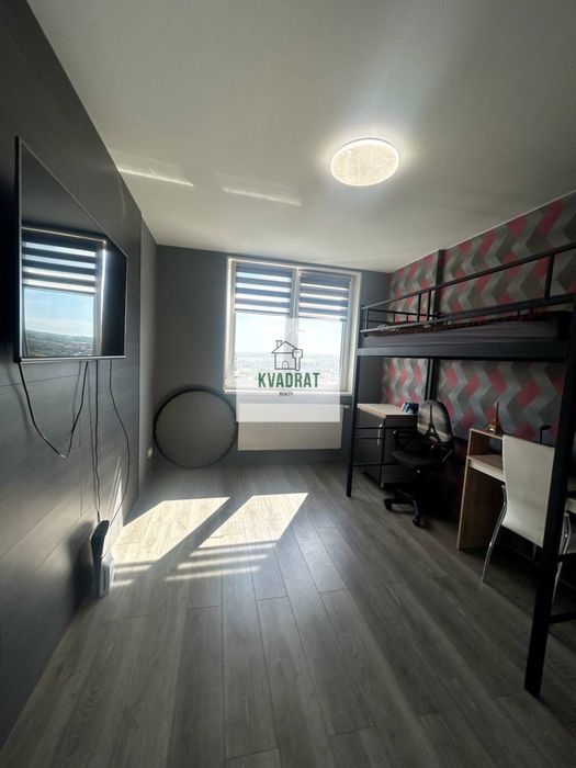 Продам 1-кімнатну квартиру з ремонтом і меблями у новому будинку