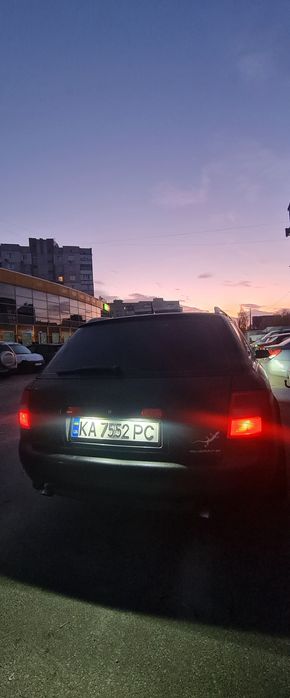 Продам Ауди А6 С5 в гарному стані. Сів поїхав. 
Повний привід
Автомат