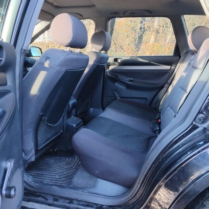 Audi A4 B5 1.6 101KM