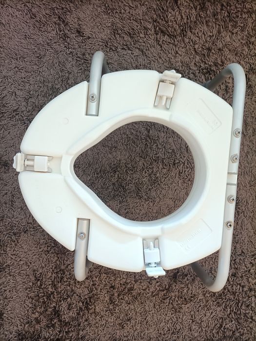 Alteador de sanita com braços