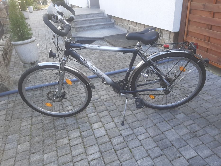 Rower z bagażnikiem  dachowym