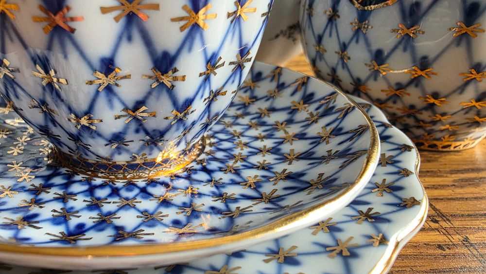 Porcelanowy serwis do kawy z dodatkowymi elementami– Łomonosow.
