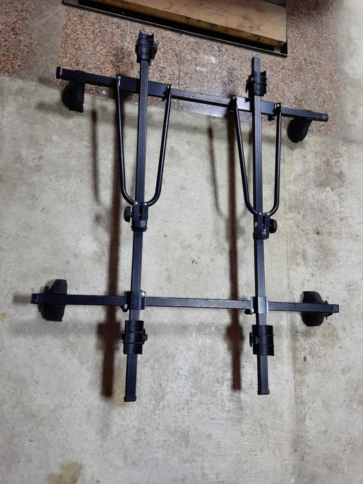 Багажник на дах авто