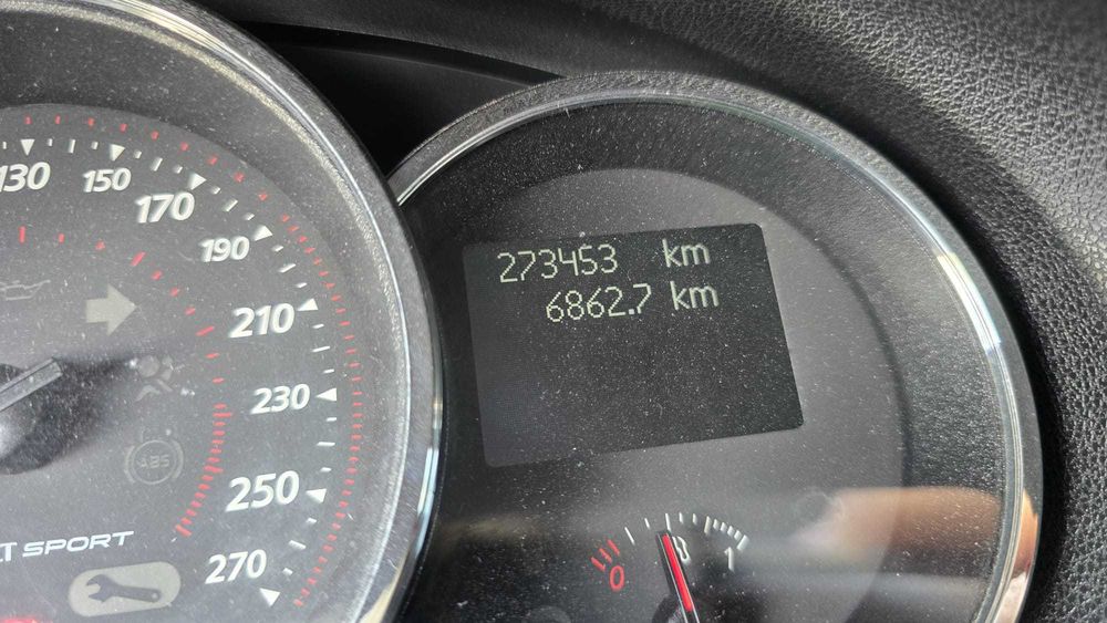 Renault Mégane Sport Tourer — fotografia 12
