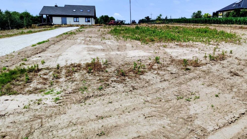 Idealne Działki Pod Dom w Roźwienicy – 4 Działki, Pełna Infrastruktura, Nowa Droga, Piękna Okolica, Światłowód, Park Las - Widok 2