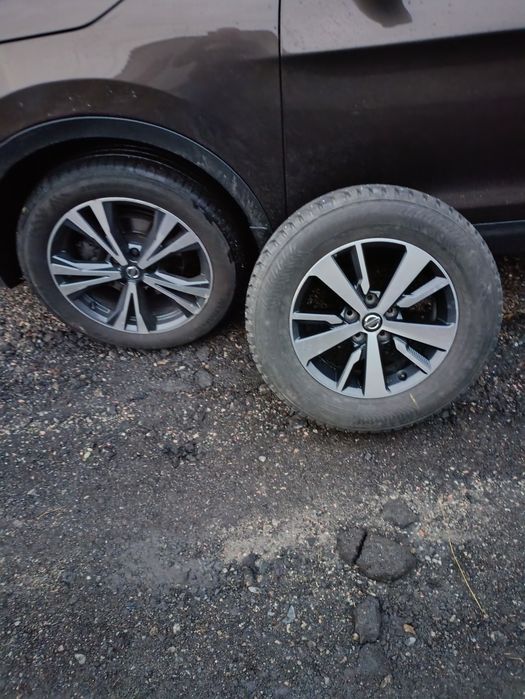 Nissan Qashgai j11 2018  года бензин 2.0 ,автомат,полный привод,