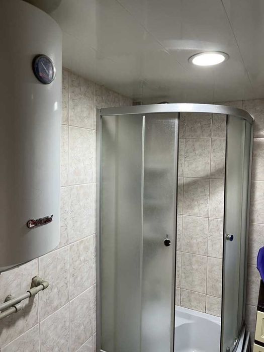 Частина будинку 28 м² з ремонтом і гаражем| | Інститут зв’язку