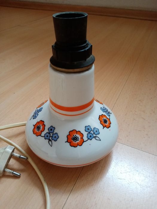 Stara lampka porcelanowa Polam