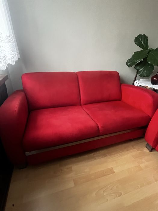 Sofa czerwona 2-osobowa