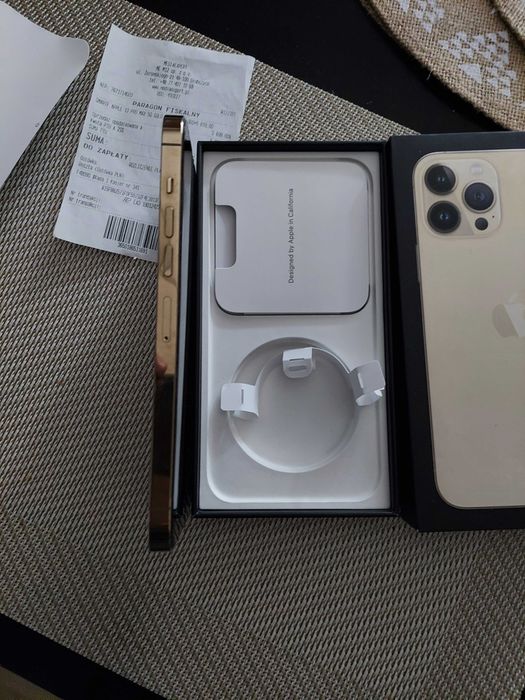 Iphone 13 Pro Max złoty wygląda jak nowy