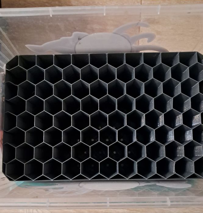 Caixa para palhaços de pesca