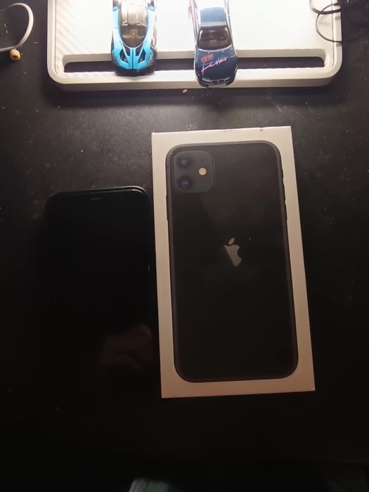 iPhone 11 64 GB *opis*