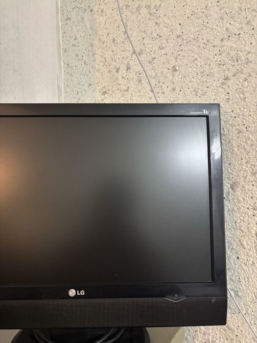 Монітор 19"комп'ютер LG M198WA-BZ