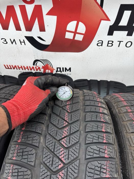 Шини 255/35 R20 Pirelli 2024р зима 6,8мм