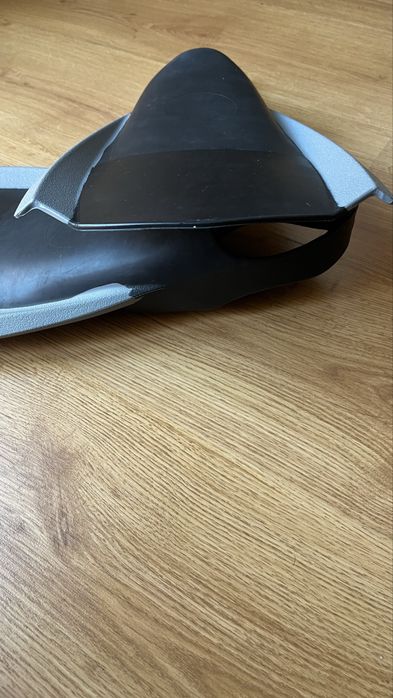Pés de pato Sola Wetsuits Novos