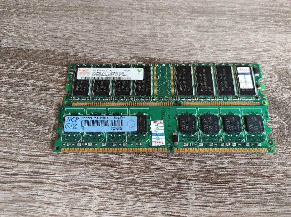 ОЗУ Hynix 512mb, NCP 1gb